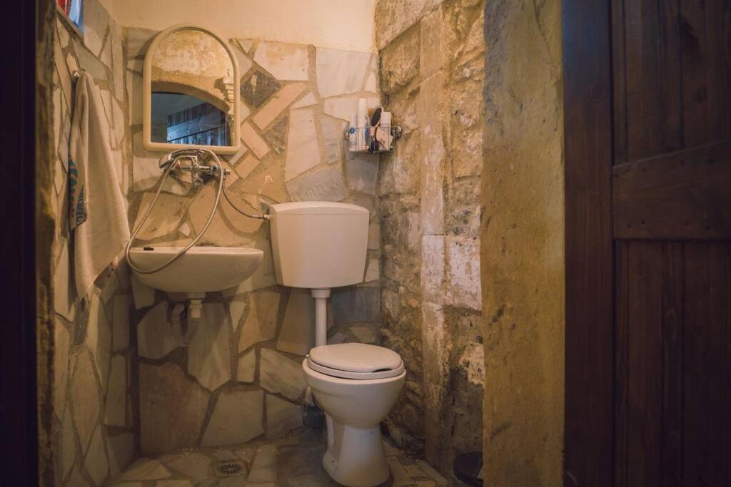 The Royal Stonehouse : Sophia Villa Vasiliki  Bagian luar foto